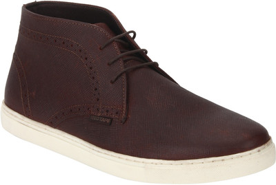 Red Tape Men Genuine Leather Chukka Sneakers For Men(Brown, Marron