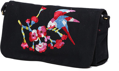 Hepburnette Party Black Clutch
