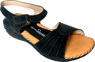 Olive Fashion Women Black Casual