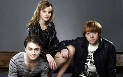 Celebrity Actor Actress Daniel Radcliffe Rupert Grint Emma Watson HD Wall Poster Fine Art Print(12 inch X 18 inch, Rolled)
Celebrity Actor Actress Daniel Radcliffe Rupert Grint Emma Watson HD Wall Poster Fine Art Print(12 inch X 18 inch, Rolled)