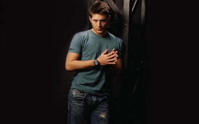 Celebrity Jensen Ackles Actors United States HD Wall Poster Fine Art Print(12 inch X 18 inch, Rolled)
Celebrity Jensen Ackles Actors United States HD Wall Poster Fine Art Print(12 inch X 18 inch, Rolled)