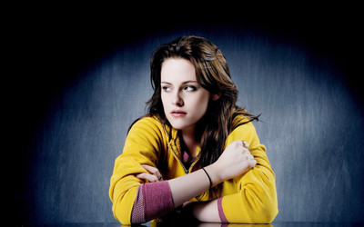 Celebrity Kristen Stewart Actresses United States HD Wall Poster Fine Art Print(12 inch X 18 inch, Rolled)
Celebrity Kristen Stewart Actresses United States HD Wall Poster Fine Art Print(12 inch X 18 inch, Rolled)