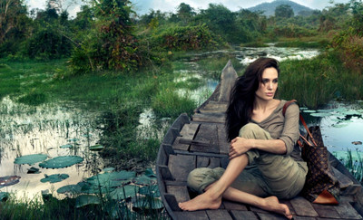 Celebrity Angelina Jolie Actresses United States HD Wall Poster Photographic Paper(12 inch X 18 inch, Rolled)
Celebrity Angelina Jolie Actresses United States HD Wall Poster Photographic Paper(12 inch X 18 inch, Rolled)