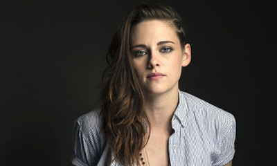 Celebrity Kristen Stewart Actresses United States HD Wall Poster Fine Art Print(12 inch X 18 inch, Rolled)
Celebrity Kristen Stewart Actresses United States HD Wall Poster Fine Art Print(12 inch X 18 inch, Rolled)