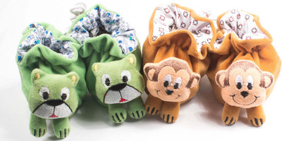 Ole Baby 3D Plush Soft Velvet Fur Fabric light weight Newborn Infant Non Slip Anti Skid Sole Prewalker Crib Shoes Baby girl Baby Boy shoes 0-4 Months Pack of 2 Booties(Toe to Heel Length - 10 cm Multicolor)
Ole Baby 3D Plush Soft Velvet Fur Fabric light weight Newborn Infant Non Slip Anti Skid Sole Prewalker Crib Shoes Baby girl Baby Boy shoes 0-4 Months Pack of 2 Booties(Toe to Heel Length - 10 cm Multicolor)