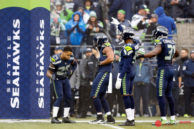 Sports Seattle Seahawks Football Wall Poster Paper Print(12 inch X 18 inch, Rolled)
Sports Seattle Seahawks Football Wall Poster Paper Print(12 inch X 18 inch, Rolled)