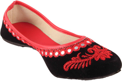 Shopping Station Jutis For Women(Black, Red