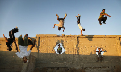 Akhuratha Poster Sports Parkour HD Wallpaper Background Fine Art Print(12 inch X 18 inch, Rolled)
Akhuratha Poster Sports Parkour HD Wallpaper Background Fine Art Print(12 inch X 18 inch, Rolled)