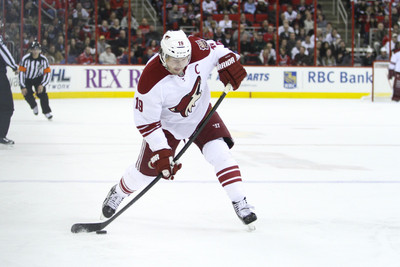 Akhuratha Poster Sports Shane Doan Hockey HD Wallpaper Background Fine Art Print(12 inch X 18 inch, Rolled)
Akhuratha Poster Sports Shane Doan Hockey HD Wallpaper Background Fine Art Print(12 inch X 18 inch, Rolled)