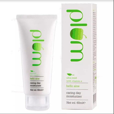 Plum Hello Aloe Caring Day Moisturizer(60 ml)