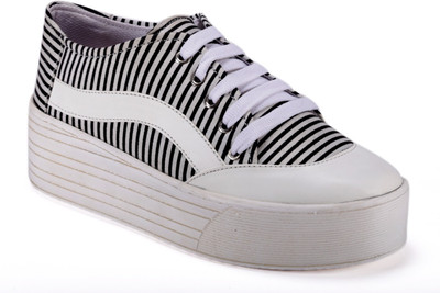 Bella Toes Designer Shoes for Women - Casual Shoes - Black Fabric Sneakers for girls and Women Sneakers For Women(Black
Bella Toes Designer Shoes for Women - Casual Shoes - Black Fabric Sneakers for girls and Women Sneakers For Women(Black