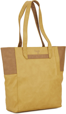 Baggit Shoulder Bag(Yellow)
Baggit Shoulder Bag(Yellow)
