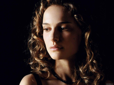 Celebrity Natalie Portman Actresses United States HD Wall Poster Paper Print(18 inch X 12 inch, Rolled)
Celebrity Natalie Portman Actresses United States HD Wall Poster Paper Print(18 inch X 12 inch, Rolled)