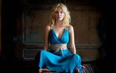 Celebrity Elisha Cuthbert Actresses Canada Beautiful Woman HD Wall Poster Paper Print(18 inch X 12 inch, Rolled)
Celebrity Elisha Cuthbert Actresses Canada Beautiful Woman HD Wall Poster Paper Print(18 inch X 12 inch, Rolled)