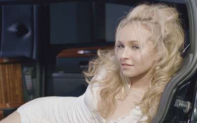 Celebrity Hayden Panettiere Actresses United States HD Wall Poster Fine Art Print(12 inch X 18 inch, Rolled)
Celebrity Hayden Panettiere Actresses United States HD Wall Poster Fine Art Print(12 inch X 18 inch, Rolled)