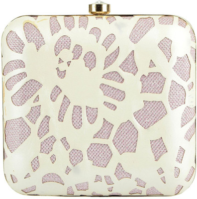 Tooba Handicraft Party White Clutch