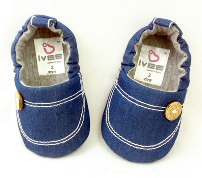 ivee Anti-skid Denim Blue slip on booties for 12 to 18 months baby Booties(Toe to Heel Length - 15 cm Blue)
ivee Anti-skid Denim Blue slip on booties for 12 to 18 months baby Booties(Toe to Heel Length - 15 cm Blue)