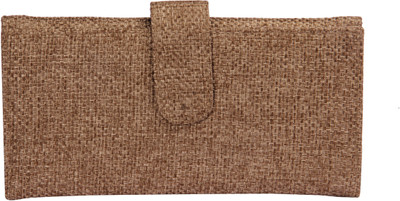 Sunbeams Casual Gold Clutch