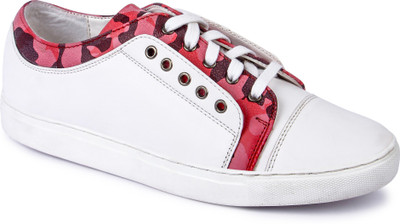 Berto Daria Camo Print Sneakers Sneakers For Men(White, Pink, White with pink camo print
Berto Daria Camo Print Sneakers Sneakers For Men(White, Pink, White with pink camo print