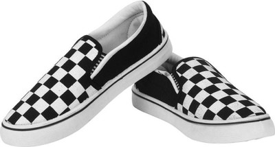 World Wear Footwear WORLD WEAR FOOTWEAR-775 Loafers For Men(White