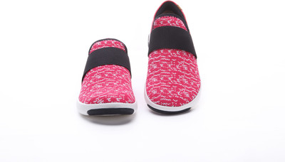 UIN Slip On Sneakers For Women(Pink