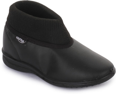 Footfun Girls Slip on Moccasins(Black
