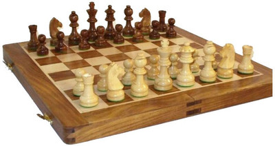 CRUZ INTERNATIONAL World Chess Championship Board Game
