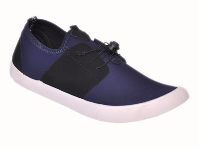 Daimler Casuals For Men(Blue