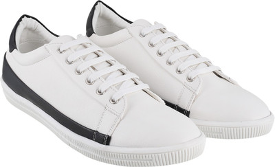 Metro Trendy Sneakers For Men(White, 16;white