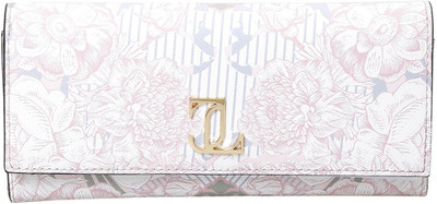 Jennifer Lopez Casual White Clutch
