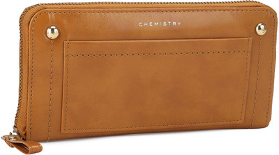Chemistry Casual Tan Clutch