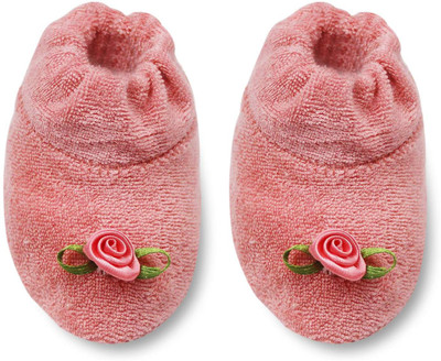 Tumble Floral Applique Terry Cloth Baby Booties(Toe to Heel Length - 9 cm Pink)