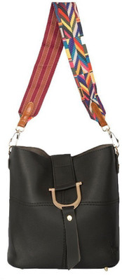 Zureni PU Leather Girls Crossbody Bag 2 in 1 Tribal Strap Messenger Shoulder Bag for Women with Additional Crossbody Sling Purse for Girls with Brown Strap - Black PU Leather Small Shoulder Bag Purse for Stylish Women for Office, College, Work, Leisure, T
Zureni PU Leather Girls Crossbody Bag 2 in 1 Tribal Strap Messenger Shoulder Bag for Women with Additional Crossbody Sling Purse for Girls with Brown Strap - Black PU Leather Small Shoulder Bag Purse for Stylish Women for Office, College, Work, Leisure, T