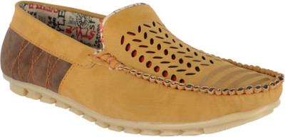 Stylobby 13_6 Loafers For Men(Beige