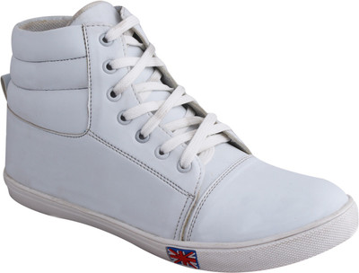 Crunx Funky Rocking Outdoors For Men(White