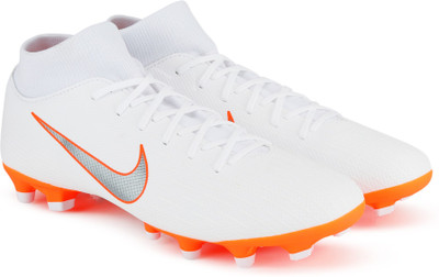 Nike SUPERFLY 6 ACADEMY FG/MG Football Shoes For Men(White, White/mtlc cool grey-total orange
Nike SUPERFLY 6 ACADEMY FG/MG Football Shoes For Men(White, White/mtlc cool grey-total orange