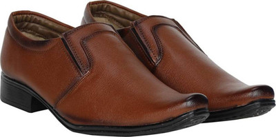 Bombayland Decent Look Slip On For Men(Brown, Tan