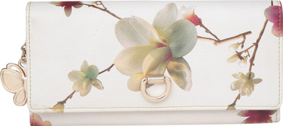 Butterflies Women Casual White, Yellow Artificial Leather Wallet(4 Card Slots), Cream;mustard
Butterflies Women Casual White, Yellow Artificial Leather Wallet(4 Card Slots), Cream;mustard