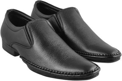 Walkway Trendy Slip On For Men(Black, 11;black