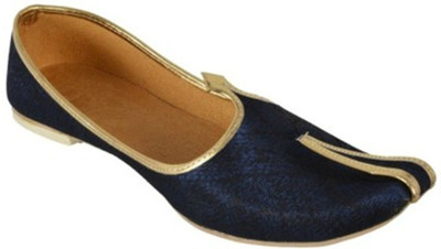 SARTHI Slip On For Men(Black