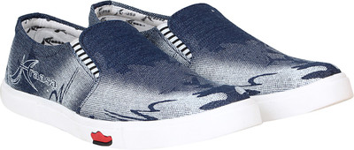 Kraasa Slip On Sneakers For Men(Navy