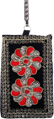 Unique Fashion EMBROIDERED BLACK VELVET ZARI MOBILE POUCH WITH WAIST CLIP FOR GIRLS/WOMEN Mobile Pouch(Black)
Unique Fashion EMBROIDERED BLACK VELVET ZARI MOBILE POUCH WITH WAIST CLIP FOR GIRLS/WOMEN Mobile Pouch(Black)