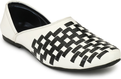 BIG JUNIOR White Jutis For Men(White