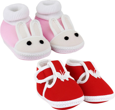 Neska Moda 0 To 12 Month Set Of 2 Baby Booties(Toe to Heel Length - 12 cm Pink, Red)
Neska Moda 0 To 12 Month Set Of 2 Baby Booties(Toe to Heel Length - 12 cm Pink, Red)