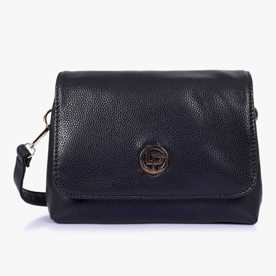 Lino Perros Sling Bag(Black)
Lino Perros Sling Bag(Black)