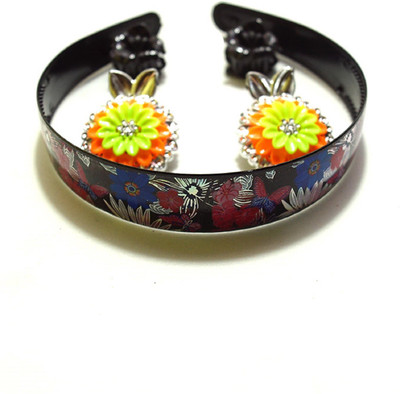 ADR JEWELLERY ADR Combo of Black Hair band with 4 pics Multi Design clip For Women / Girls Hair Clip, Hair Claw, Tic Tac Clip, Hair Band, Head Band, Hair Accessory Set(Black)
ADR JEWELLERY ADR Combo of Black Hair band with 4 pics Multi Design clip For Women / Girls Hair Clip, Hair Claw, Tic Tac Clip, Hair Band, Head Band, Hair Accessory Set(Black)