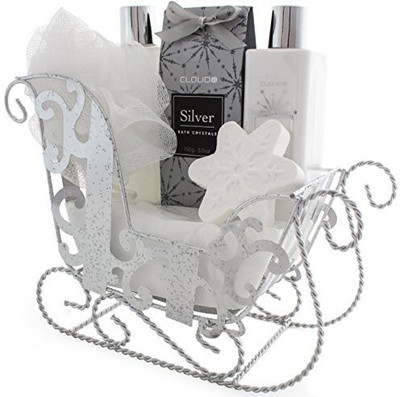 Brubaker 6 Pieces Bath Set 'Vanilla Christmas' Sleigh With Silver Gift Set(Set of 6)
Brubaker 6 Pieces Bath Set 'Vanilla Christmas' Sleigh With Silver Gift Set(Set of 6)