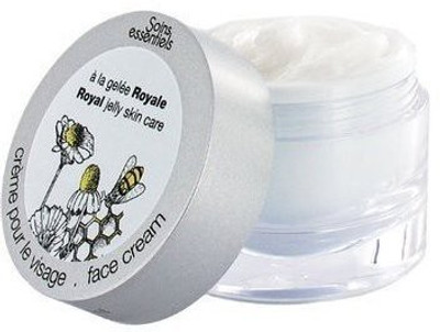 Fragonard Essential Cares Royal Jelly Face Cream Pot By Authentic Original From Paris France(50 ml)
Fragonard Essential Cares Royal Jelly Face Cream Pot By Authentic Original From Paris France(50 ml)