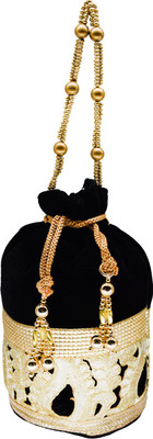 Bagaholics Ethnic Clutch Velvet Potli Batwa Pouch Bag with Metal Beadwork Gift For Women Potli(Black)
Bagaholics Ethnic Clutch Velvet Potli Batwa Pouch Bag with Metal Beadwork Gift For Women Potli(Black)