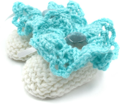 Magic Needles Newborn Baby Socks Soft Sole Prewalker Ankle Booties Booties(Toe to Heel Length - 13 cm White, Green), Green;white
Magic Needles Newborn Baby Socks Soft Sole Prewalker Ankle Booties Booties(Toe to Heel Length - 13 cm White, Green), Green;white